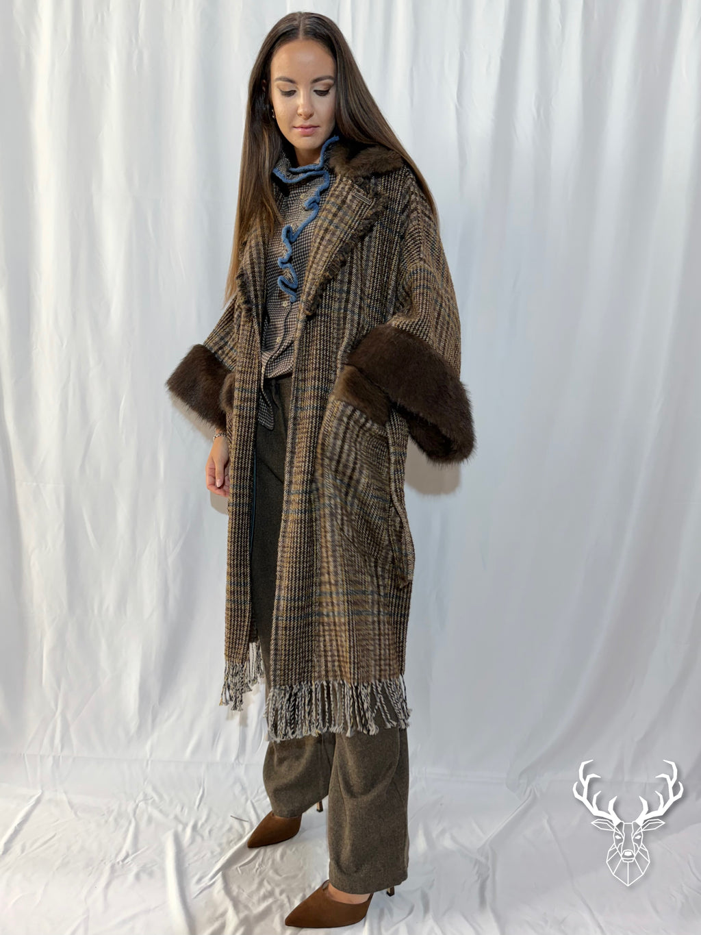 Jaquard Check Mantella Front Street