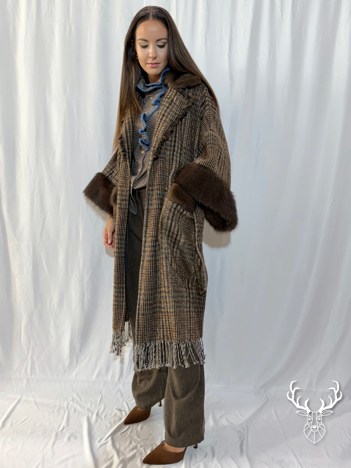 Jaquard Check Mantella Front Street
