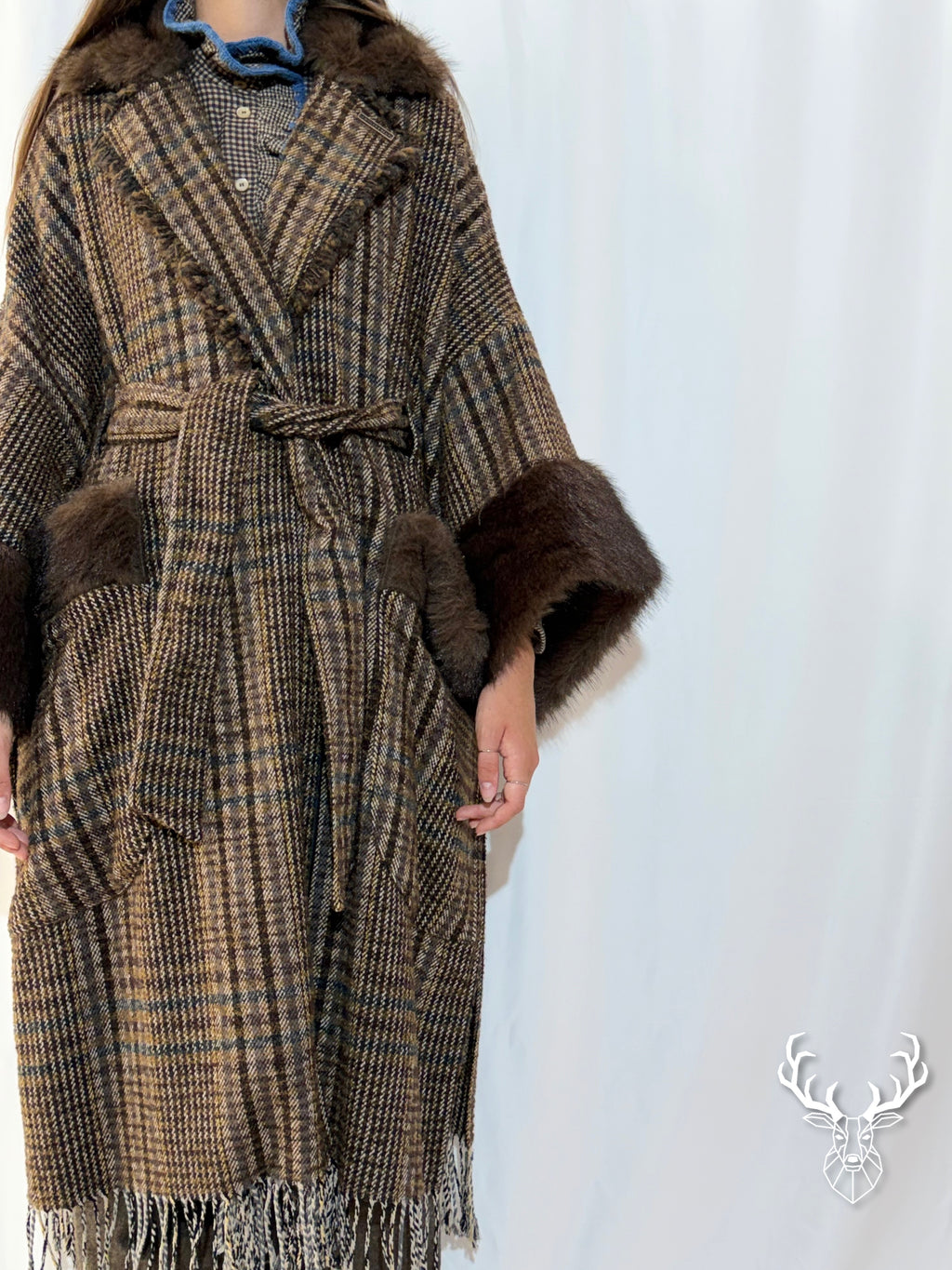 Jaquard Check Mantella Front Street