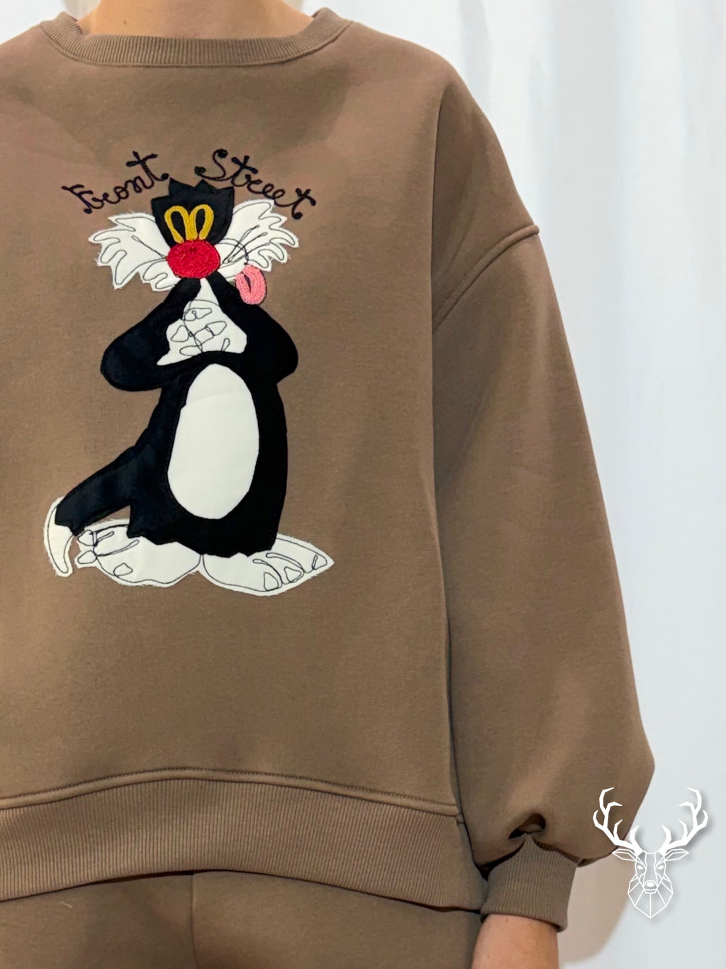 Felpa Over Looney Tunes Front Street