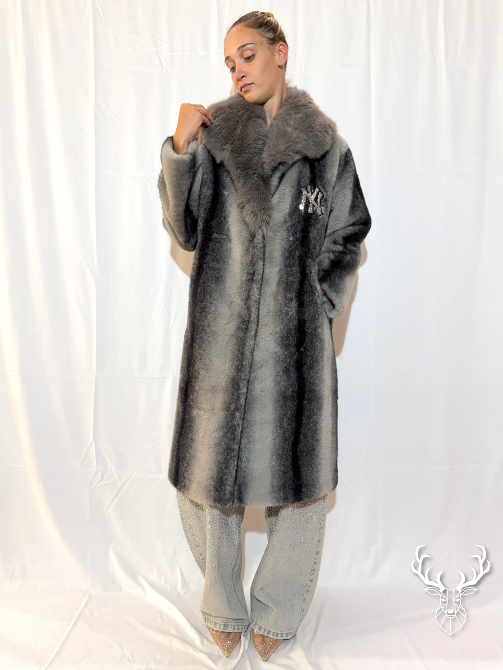 Cappotto Eco-Fur Grey 5Progress