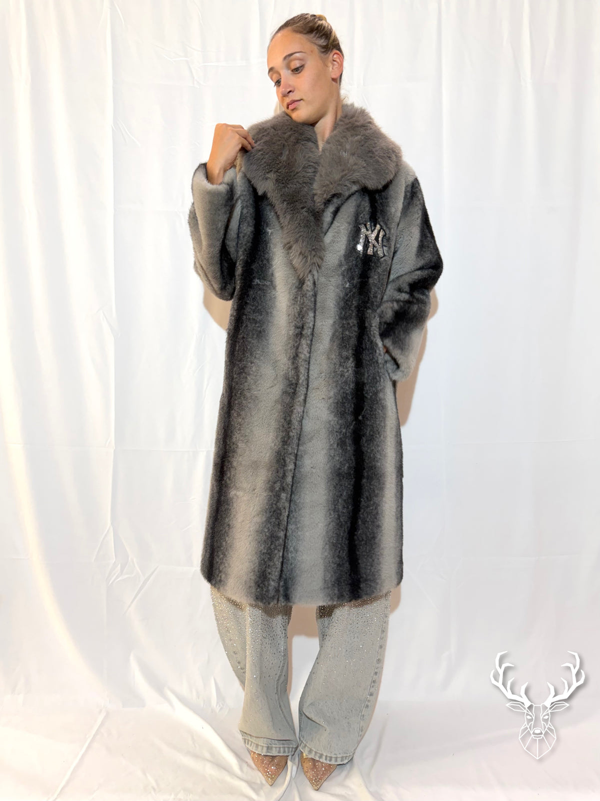 Cappotto Eco-Fur Grey 5Progress
