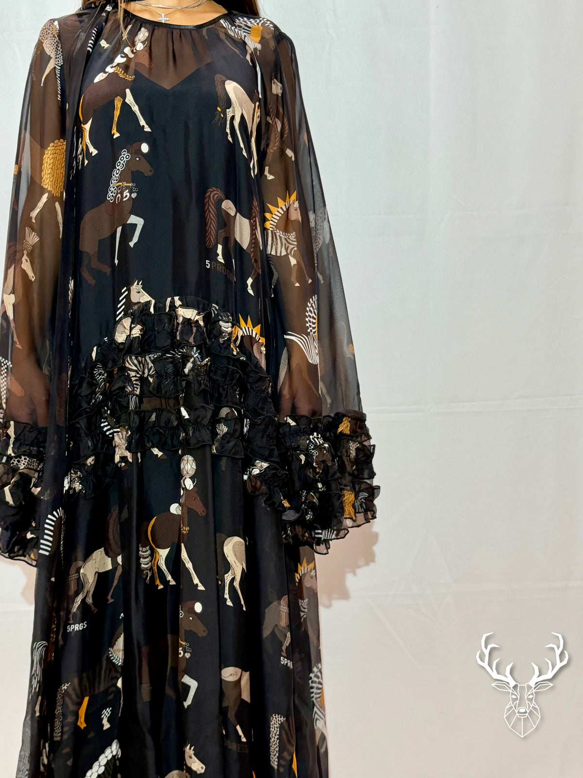 Abito Lungo Horses Brown 5Progress