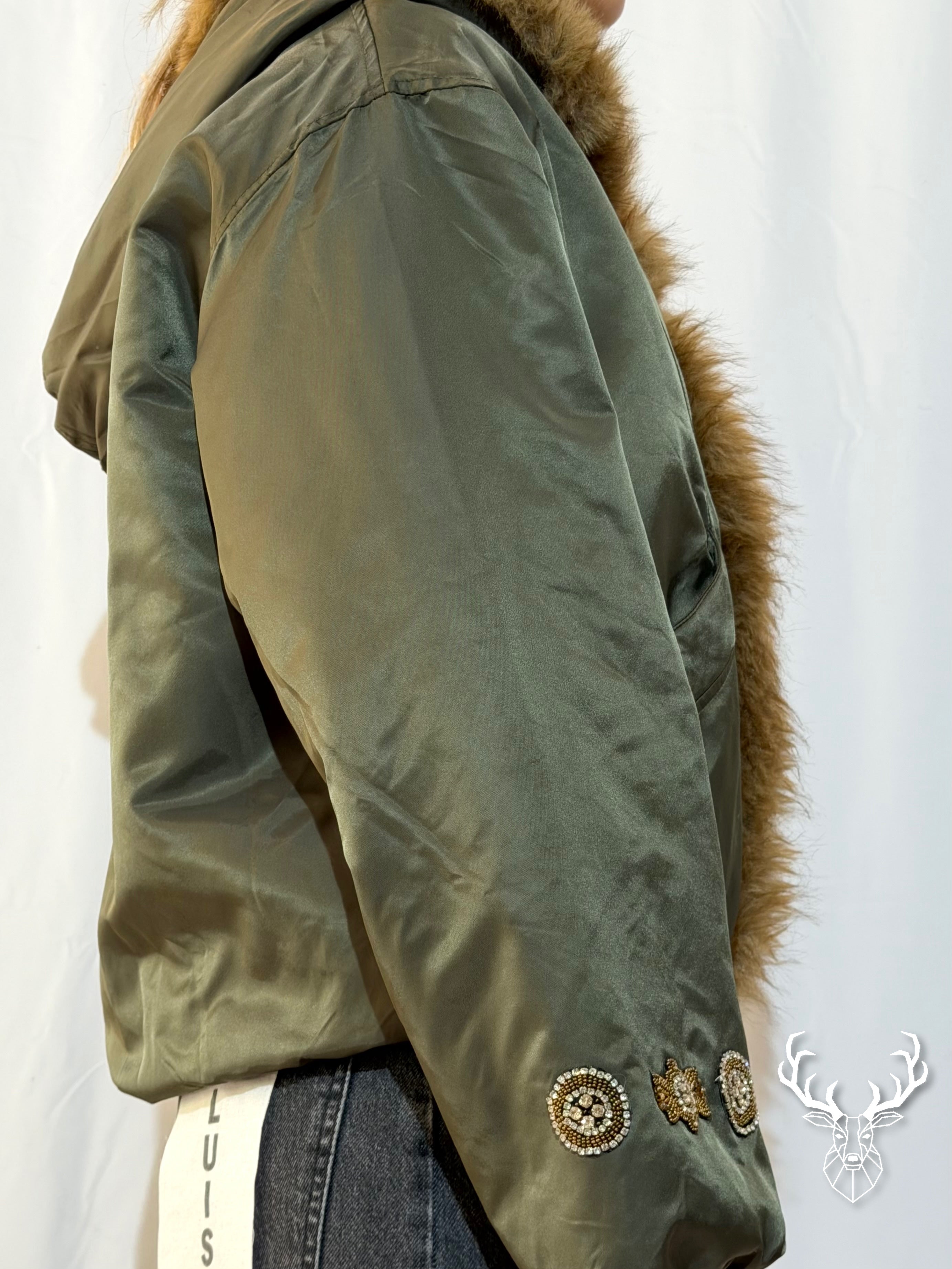 Bomber Verde Con Cappuccio in Eco-Fur Front Street
