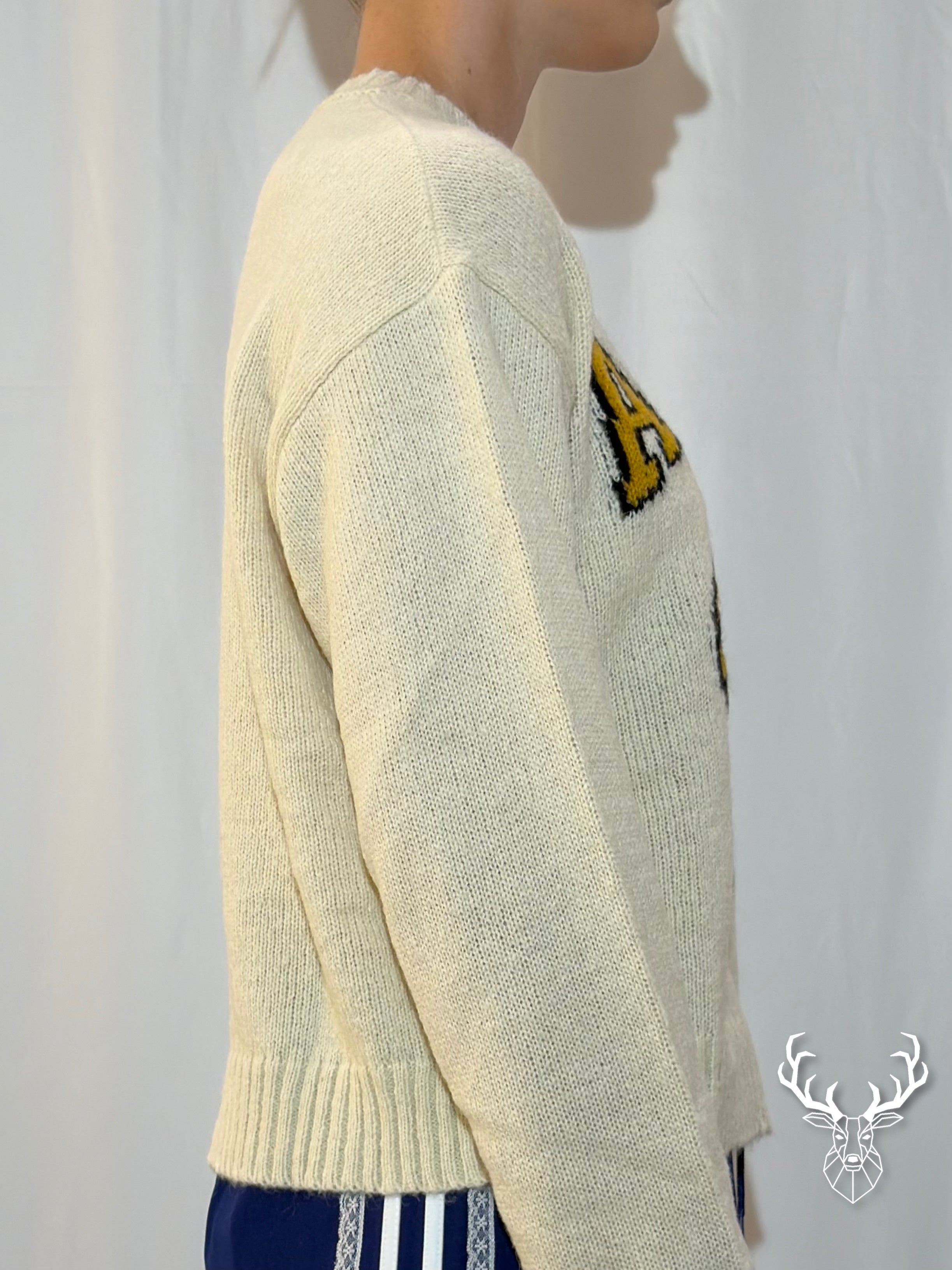 Pull Telephone Almond Aniye By