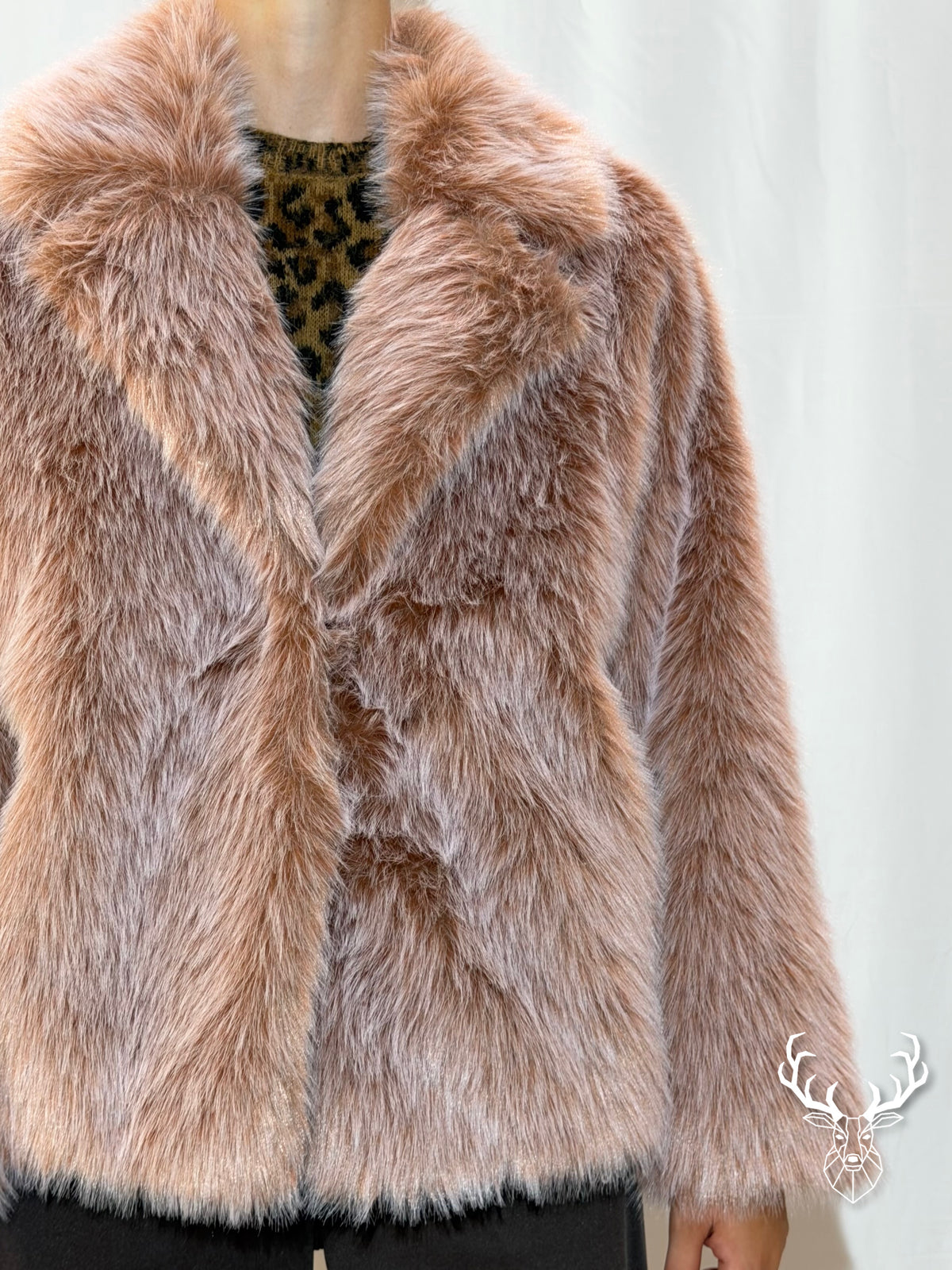 Fur Marilyn Rose Aniye By