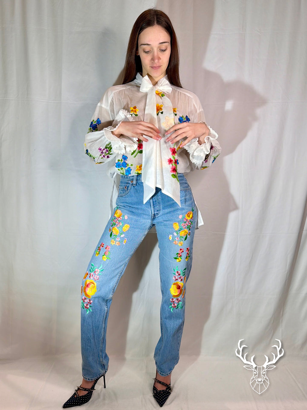 Jeans Fiori Ricamati 5Progress